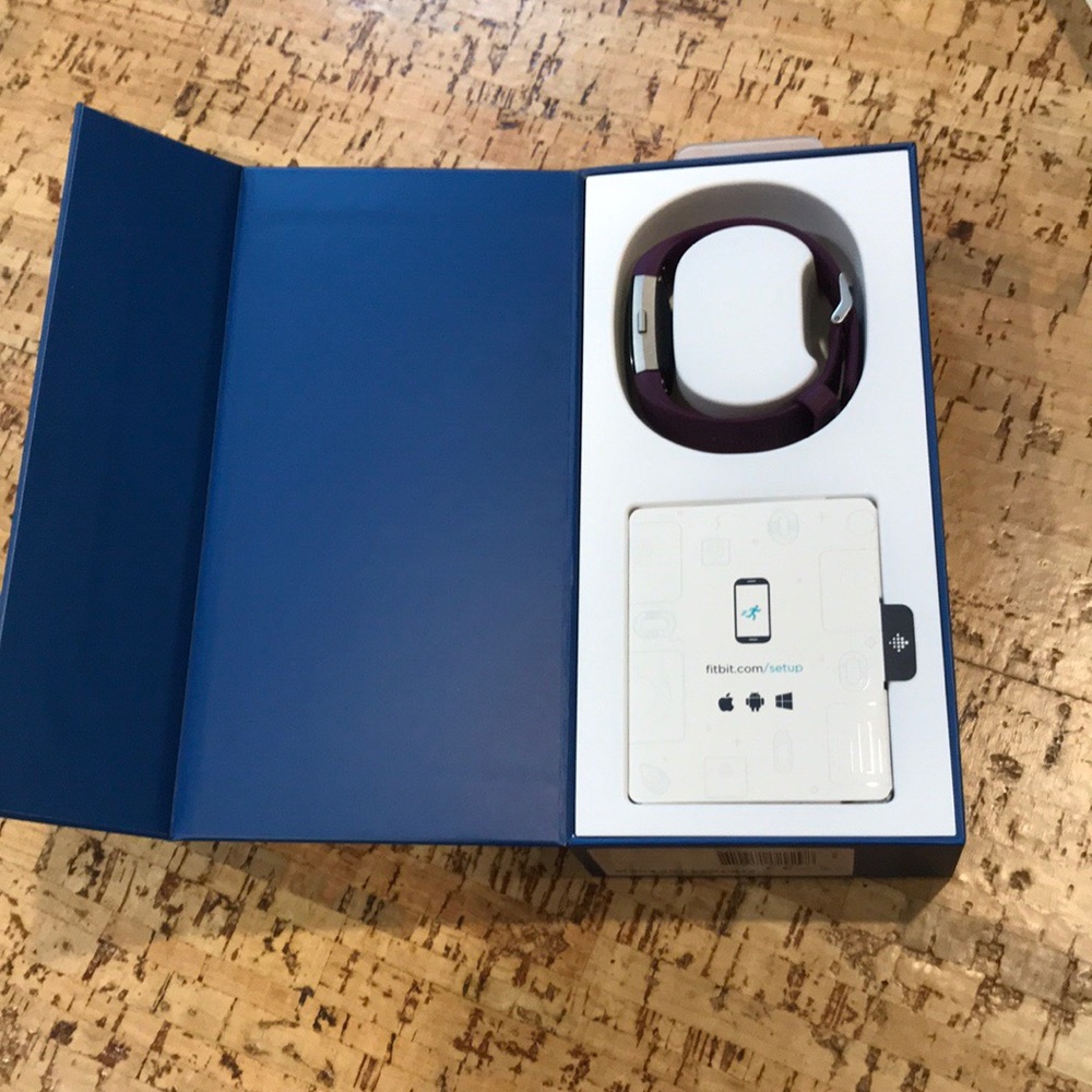 Fitbit Charge 2 Bundle - Picture 2 of 7